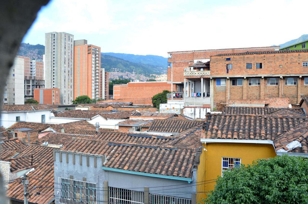 Tranvia 40 Apartments Medellín Exterior foto